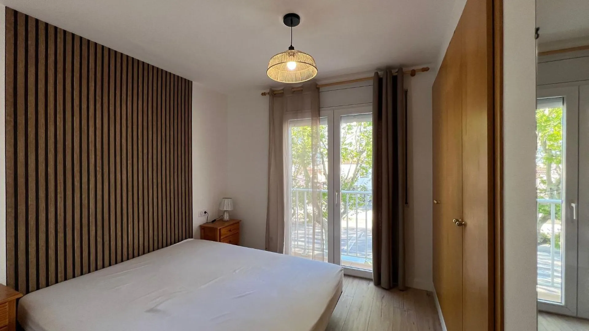 Apartamento En Zona Tranquila De Empuriabrava Av-55 Spanyolország